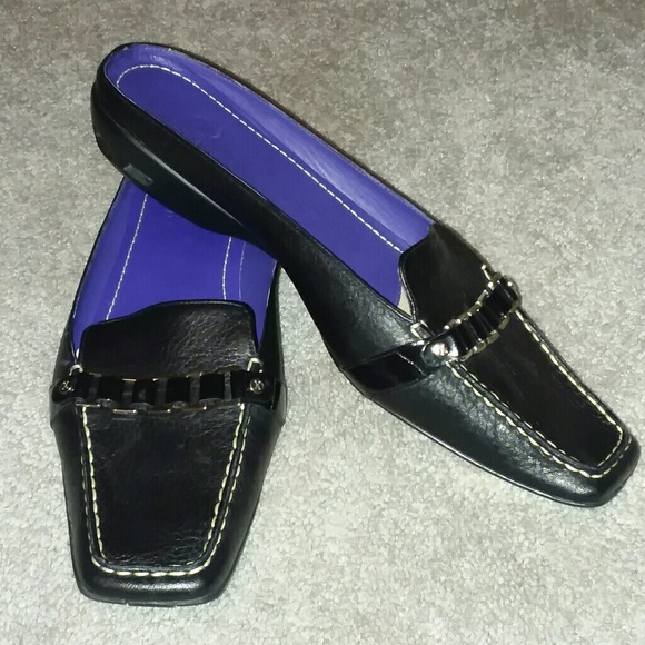 Cole Haan Shoes - Cole Hann Slides